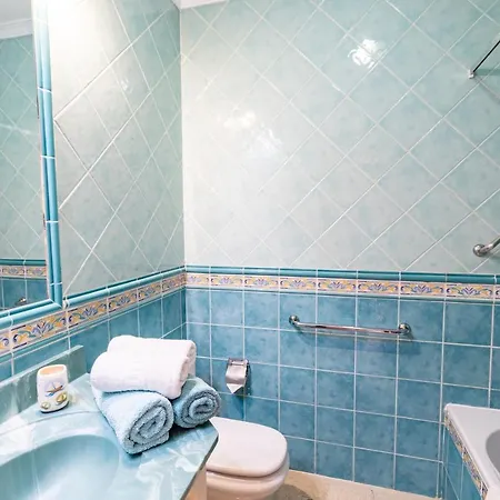 Mng-apart Paradise Court